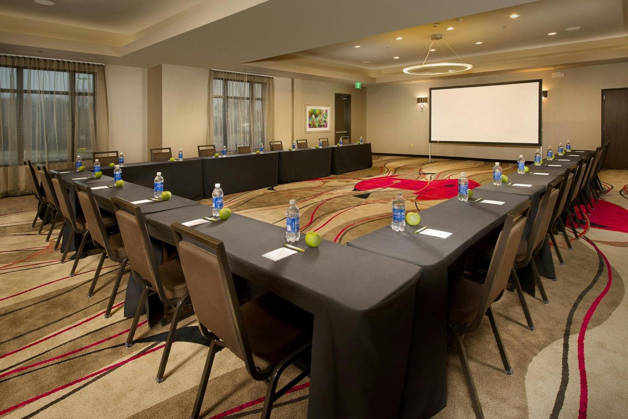 Courtyard By Marriott Dallas Dfw Airport North/grapevine Hotel