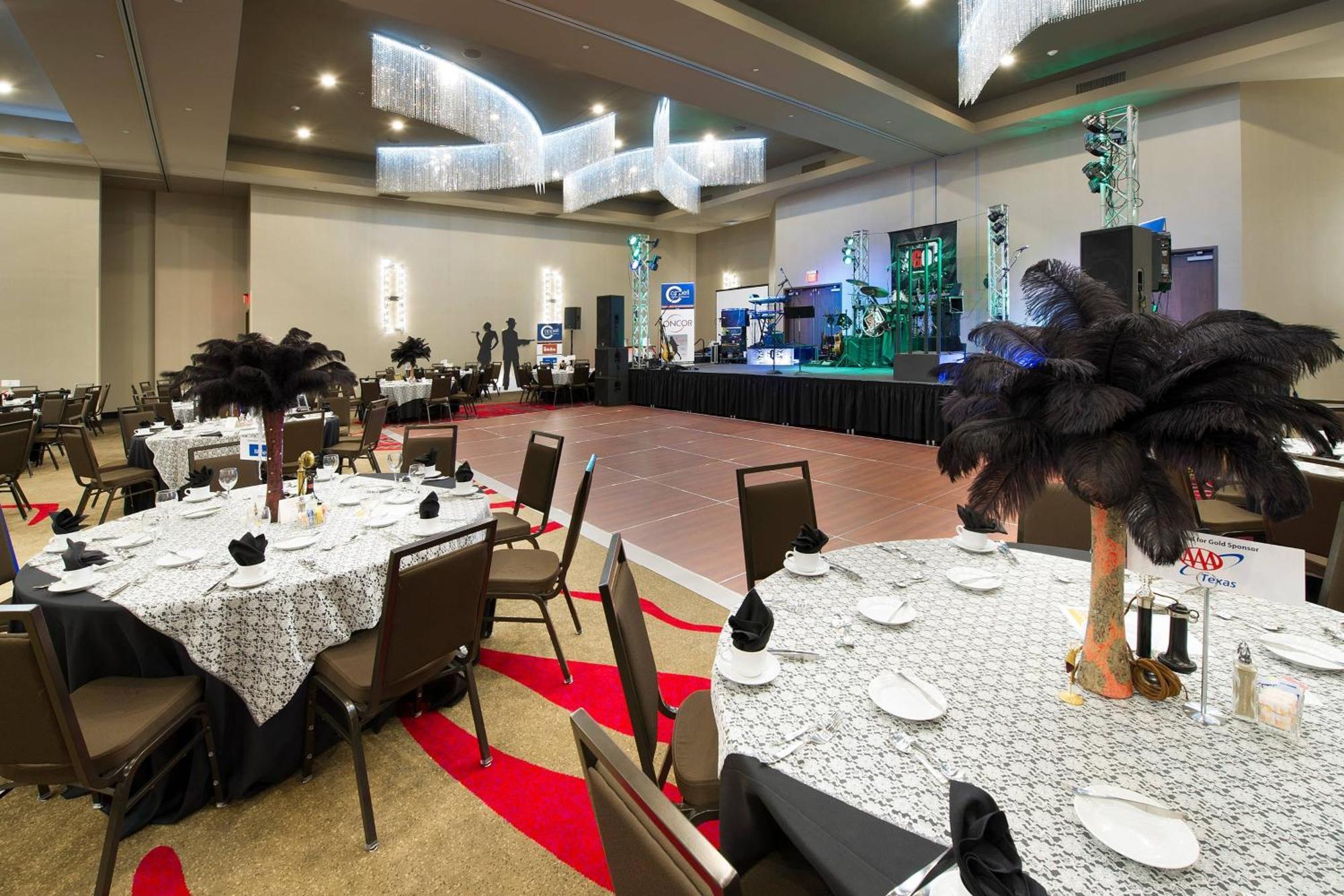 Courtyard By Marriott Dallas Dfw Airport North/grapevine Grapevine