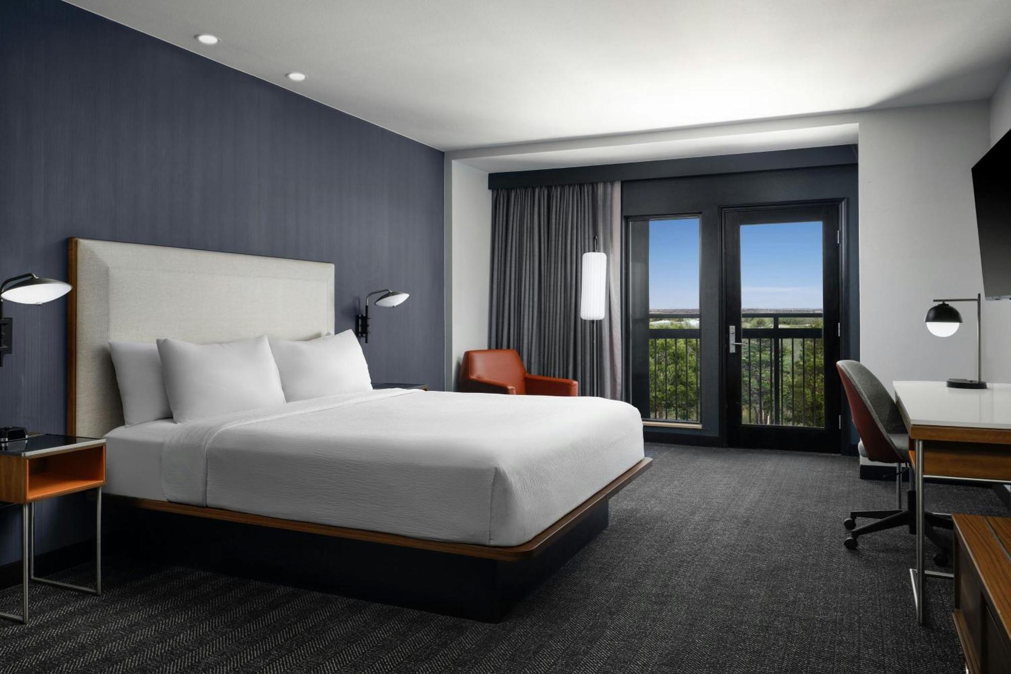 Courtyard By Marriott Dallas Dfw Airport North/grapevine Hotel 3*