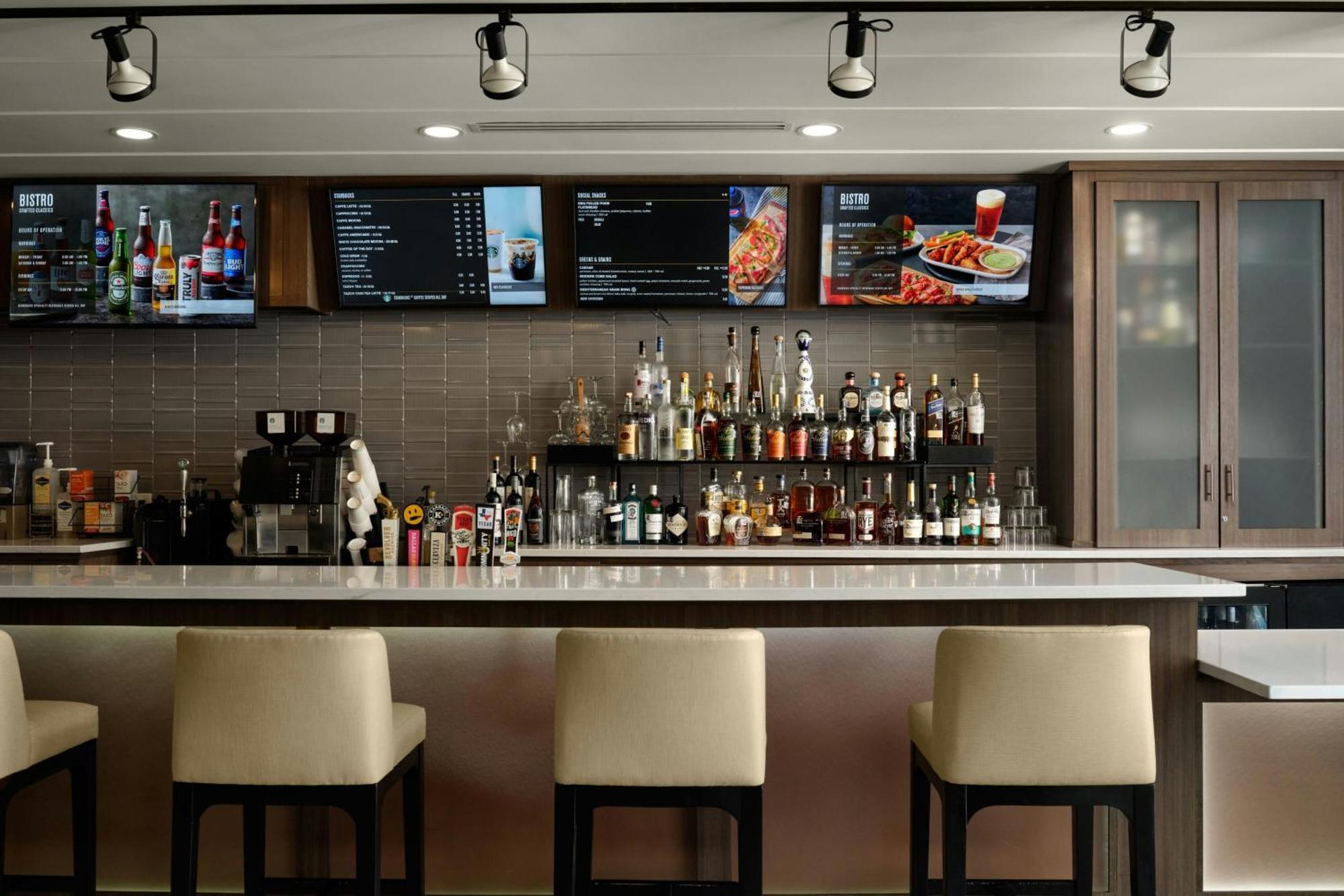 Courtyard By Marriott Dallas Dfw Airport North/grapevine 3* Grapevine